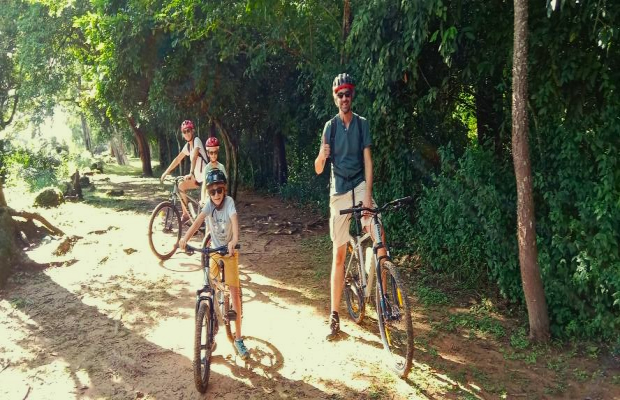 Angkor sunrise cycling tour